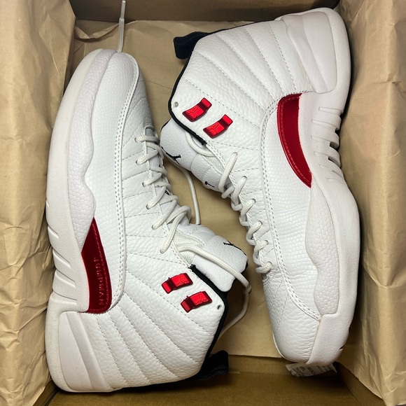 Men's Size Jordan 12 Retro Twist 2021 Used